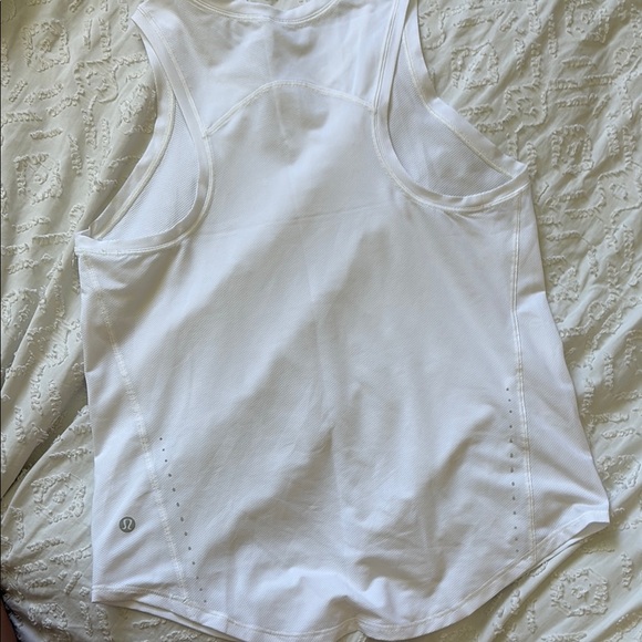 Lululemon Athletica White Sleeveless Tank Top - Picture 2 of 3